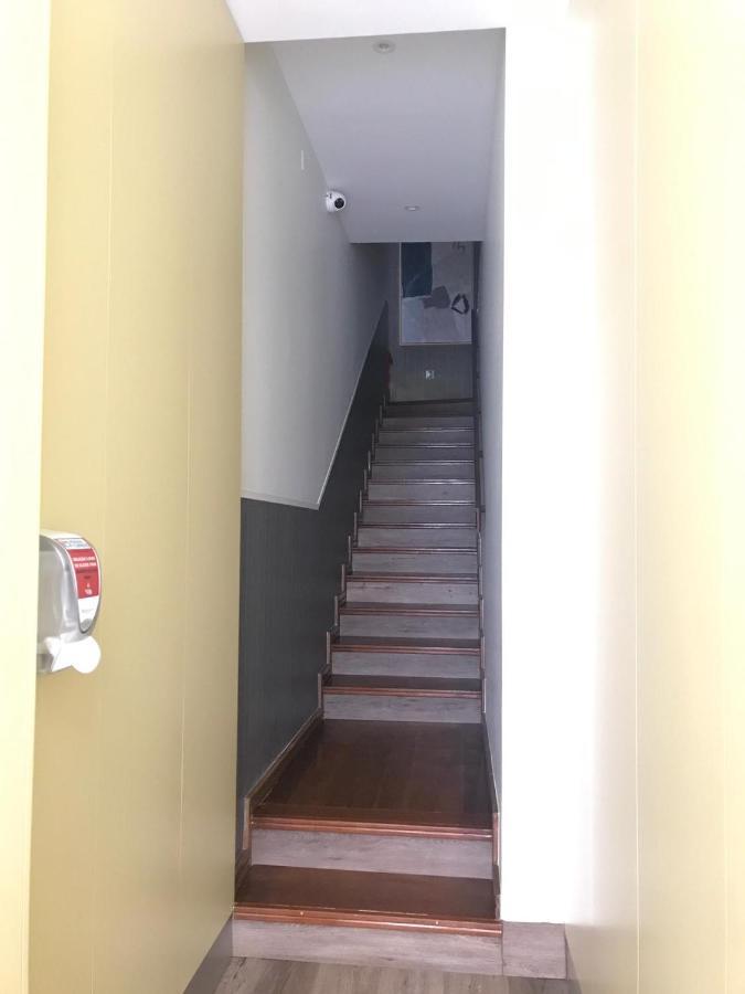 Junqueira76 Guesthouse Повуа-де-Варзін Екстер'єр фото