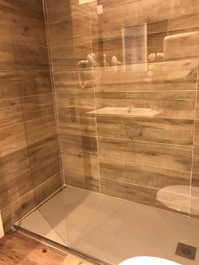 Junqueira76 Guesthouse Повуа-де-Варзін Екстер'єр фото