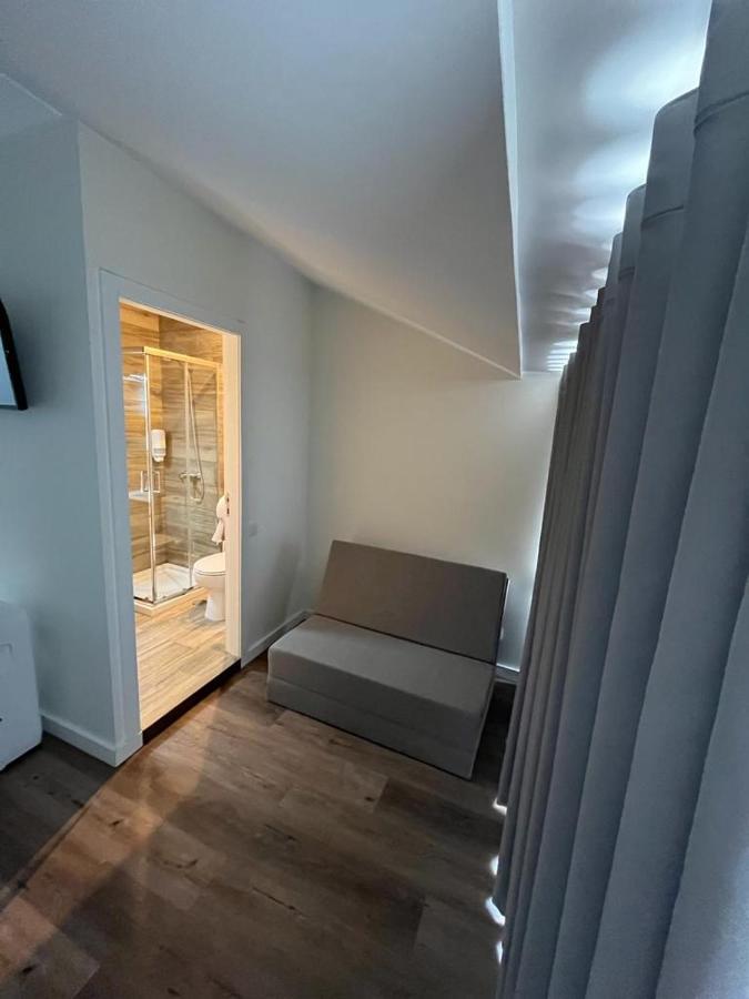 Junqueira76 Guesthouse Повуа-де-Варзін Екстер'єр фото