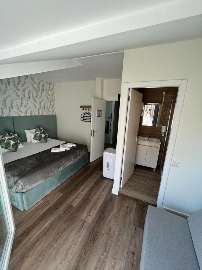 Junqueira76 Guesthouse Повуа-де-Варзін Екстер'єр фото